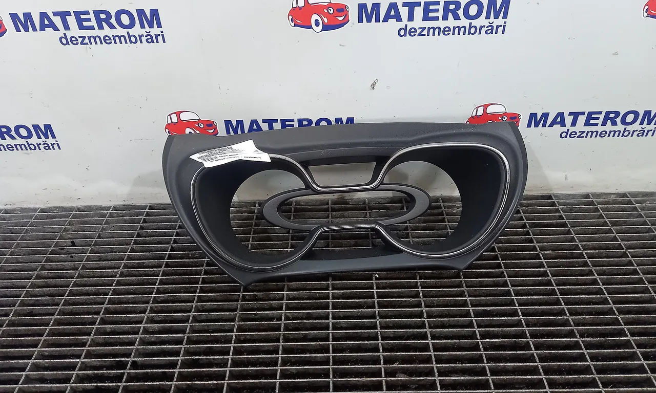 ORNAMENT CEAS BORD RENAULT CAPTUR I 2013-2018