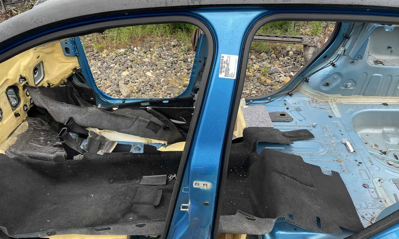 STALP MIJLOC STANGA RENAULT CAPTUR I 2013-2016
