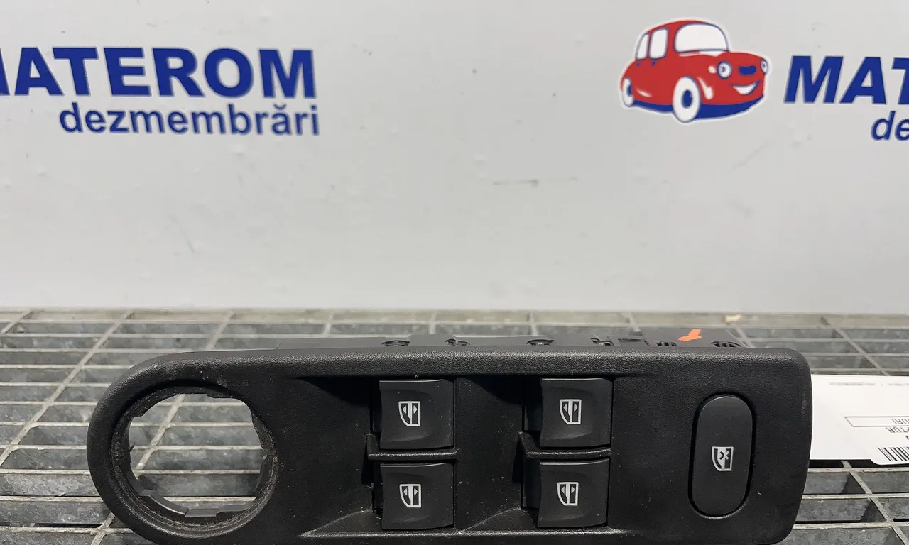 INTRERUPATOR GEAMURI RENAULT CAPTUR I 2013-2016