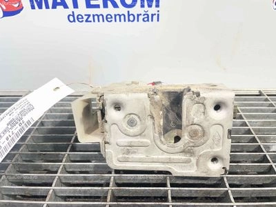 INCUIETOARE USA SPATE STANGA RENAULT CLIO II 1.5 dCi 1998-2016 oe 825031992R, vedere frontata