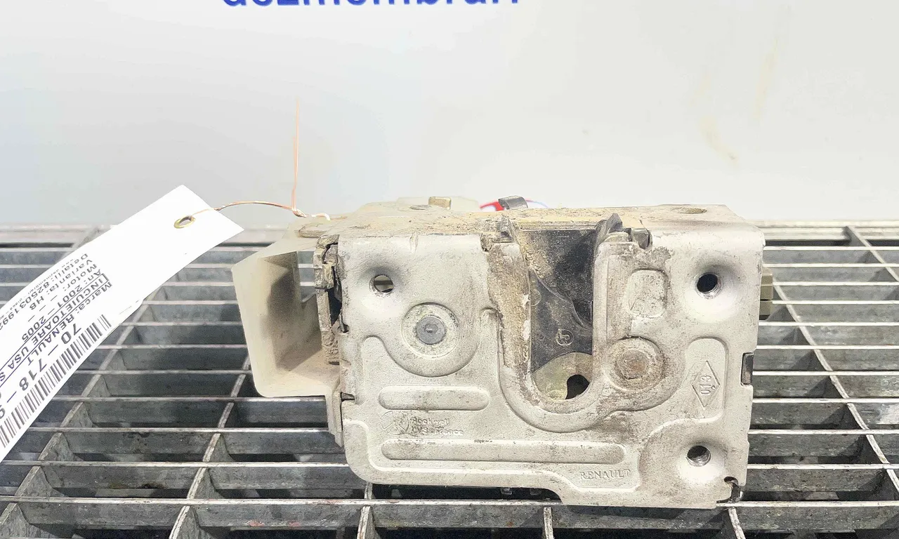 INCUIETOARE USA SPATE STANGA RENAULT CLIO II 1998-2016