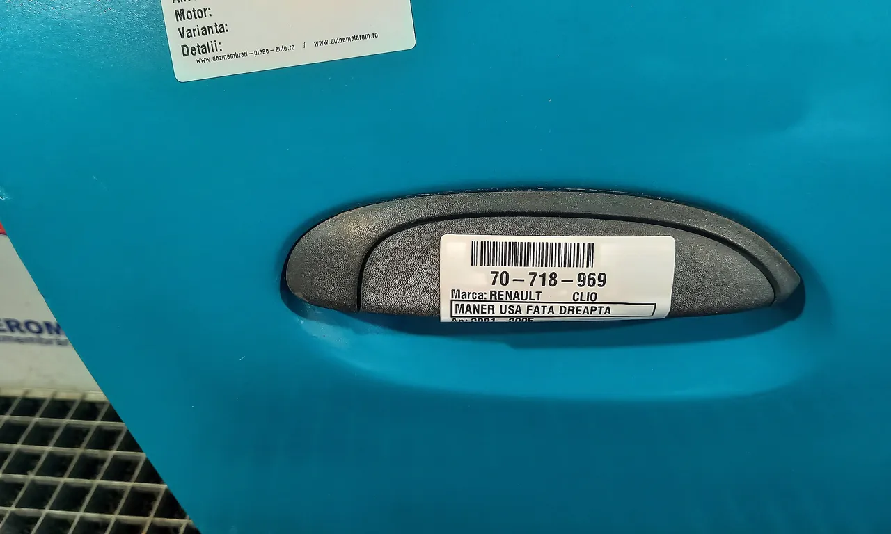 MANER USA FATA DREAPTA RENAULT CLIO II 1998-2016
