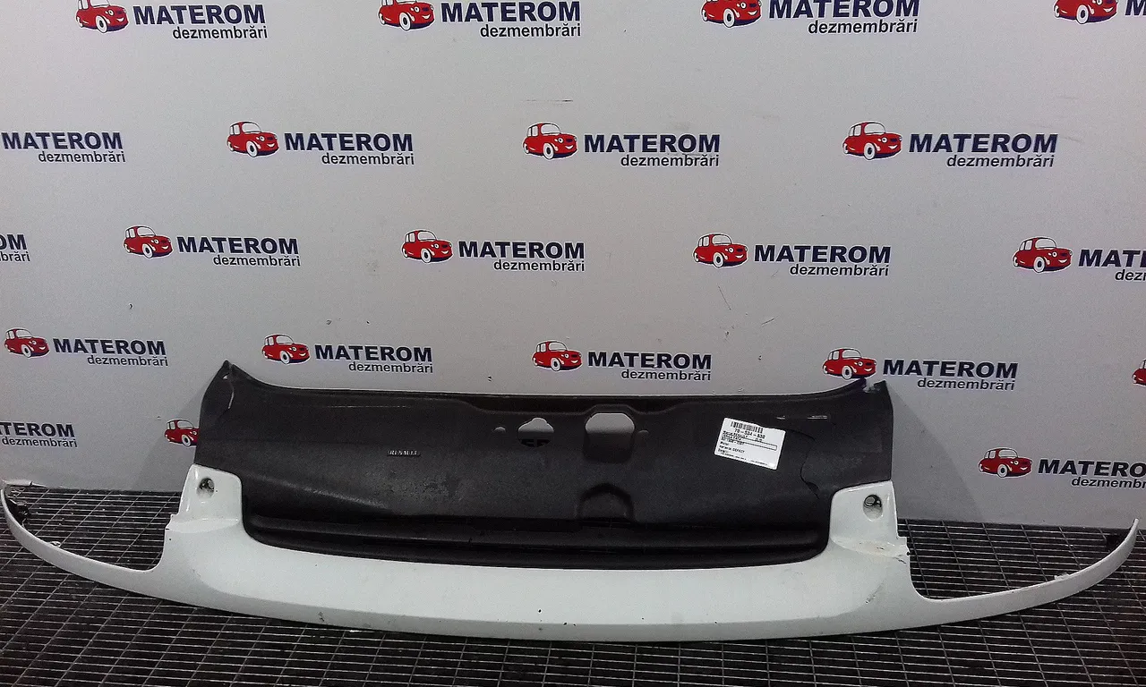 GRILA FATA RENAULT CLIO II 1998-2001
