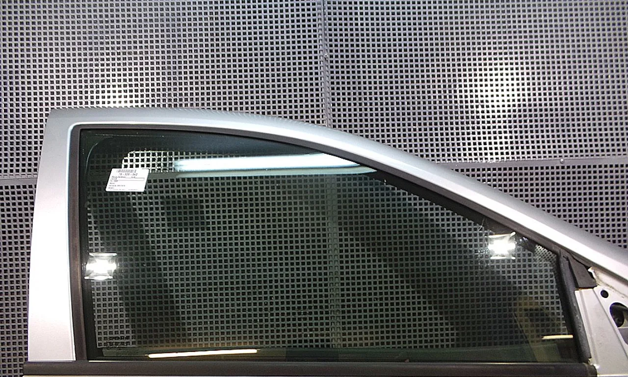 GEAM FATA DREAPTA RENAULT CLIO III 2005-2014