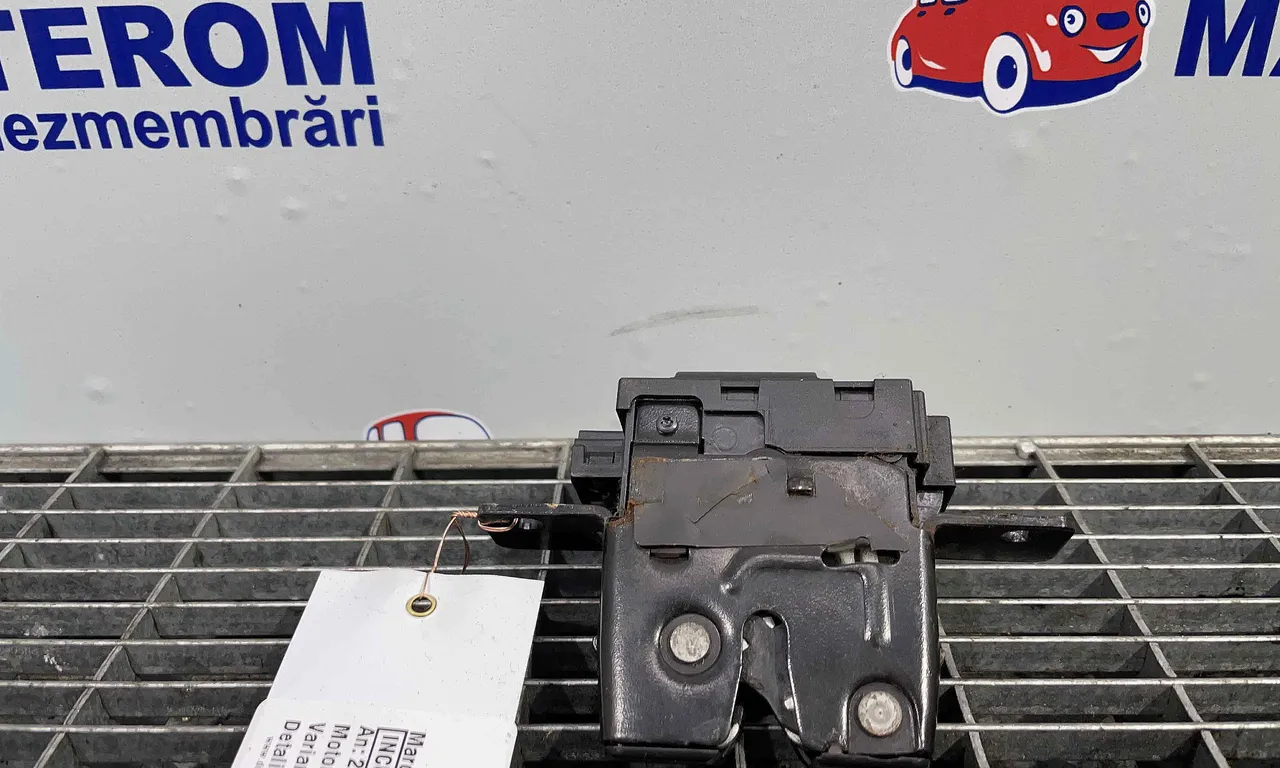 INCUIETOARE HAION RENAULT CLIO III 2005-2014