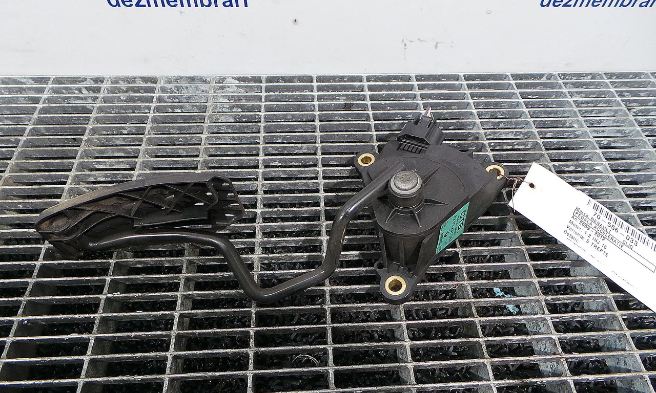 PEDALA ACCELERATIE RENAULT CLIO III 2005-2014