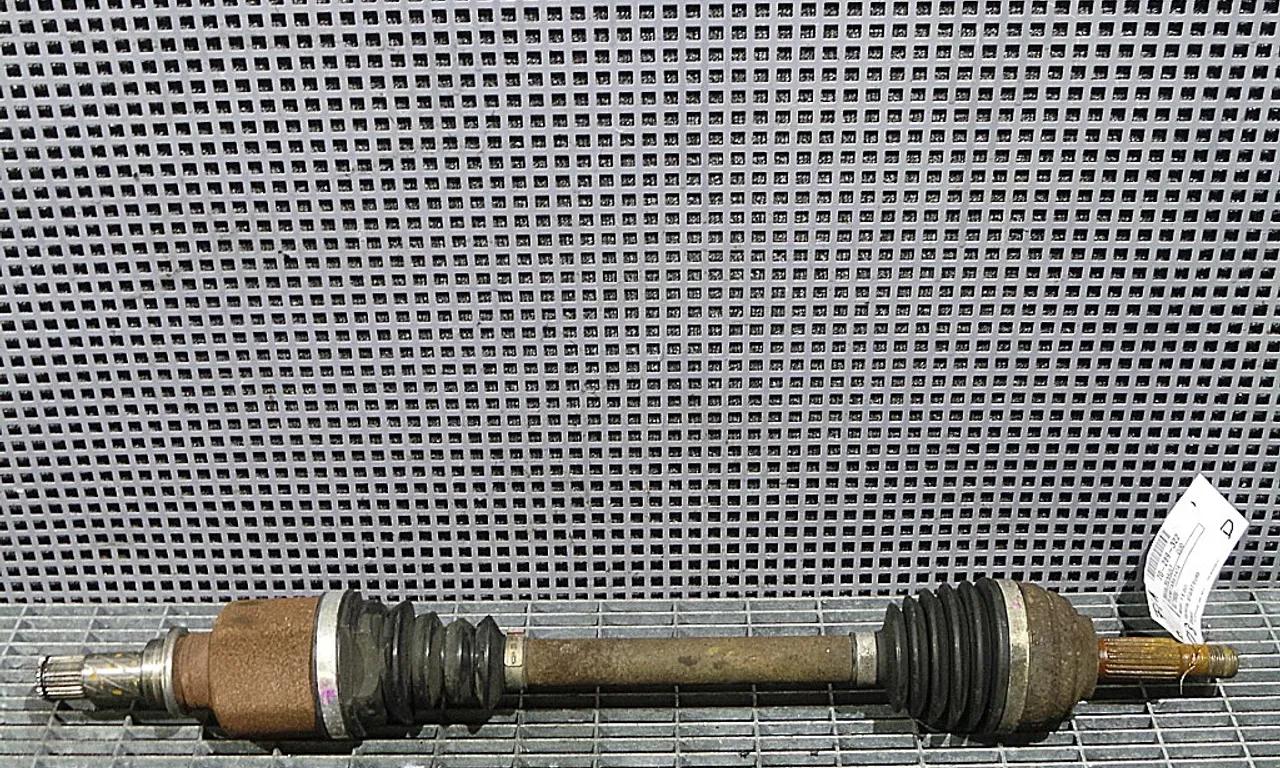 PLANETARA FATA STANGA RENAULT CLIO III 2005-2014