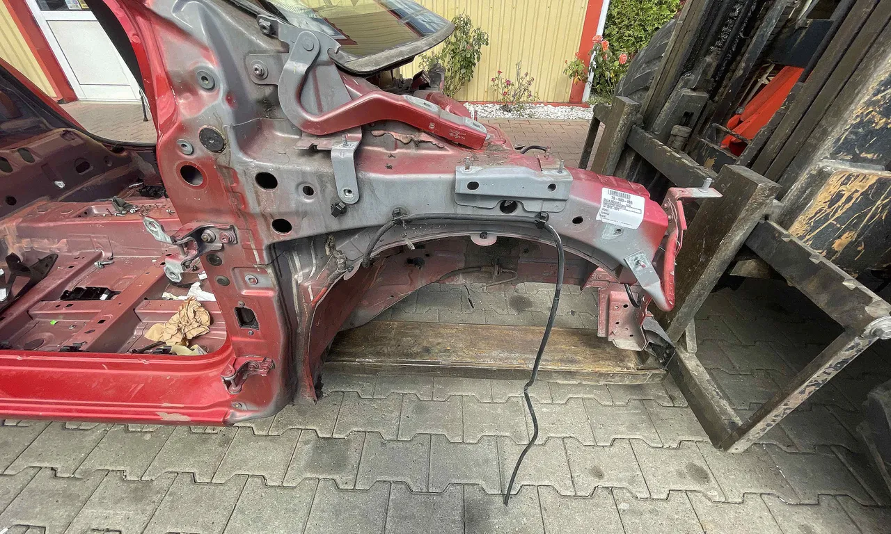 LONJERON DREAPTA RENAULT CLIO IV 2012-2021