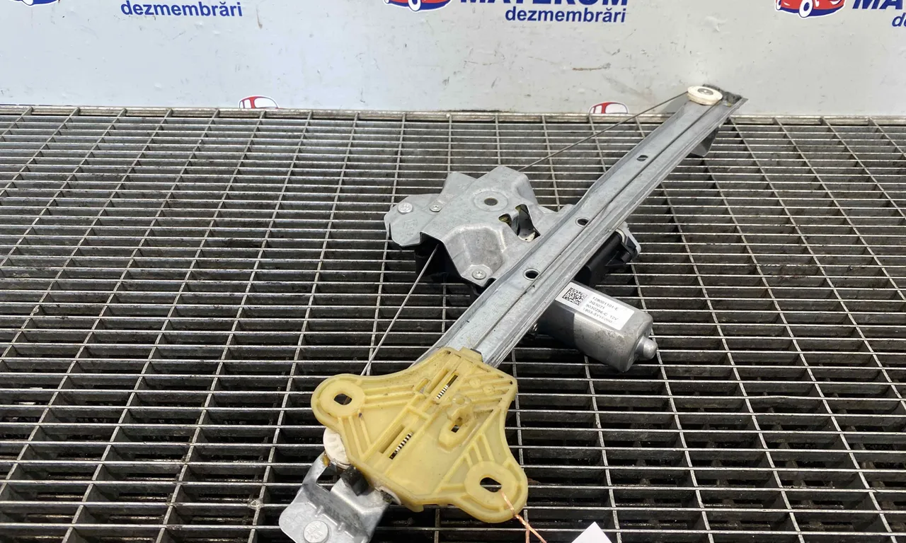 MACARA USA FATA DREAPTA RENAULT CLIO IV 2012-2021
