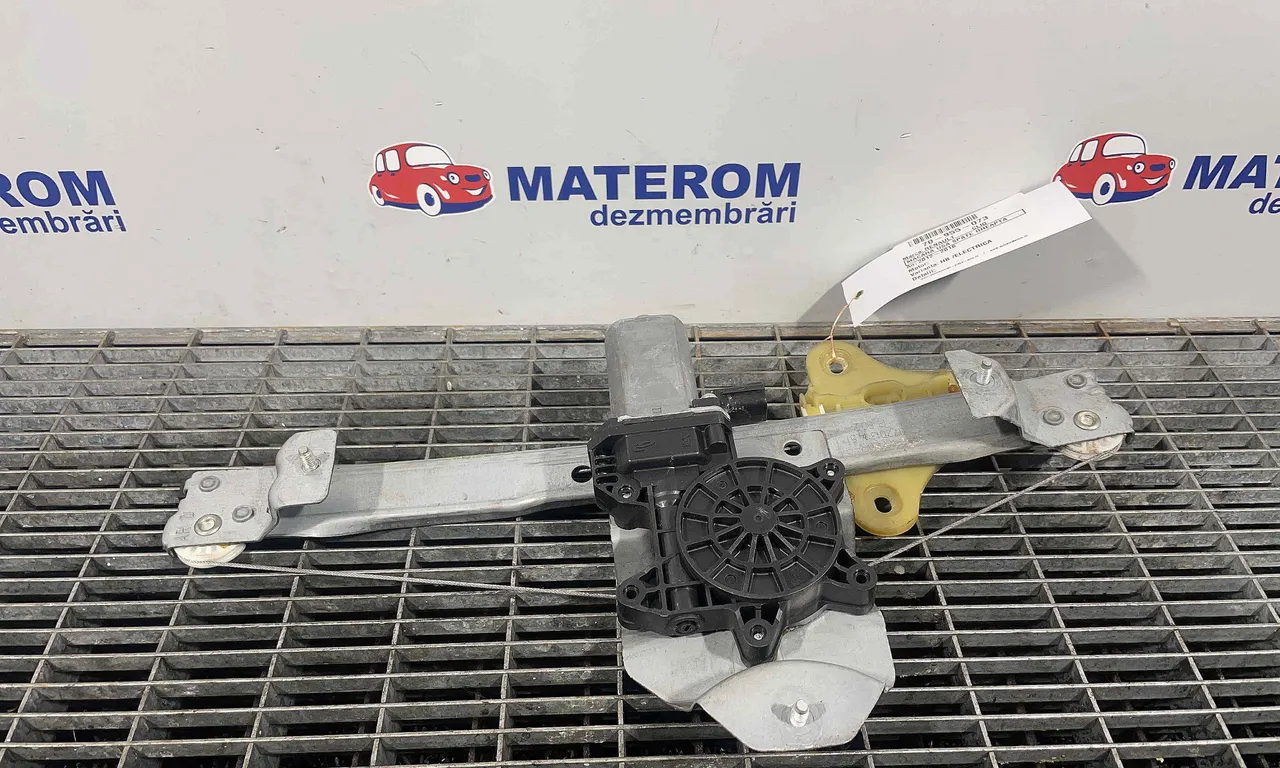 MACARA USA SPATE DREAPTA RENAULT CLIO IV 2012-2021