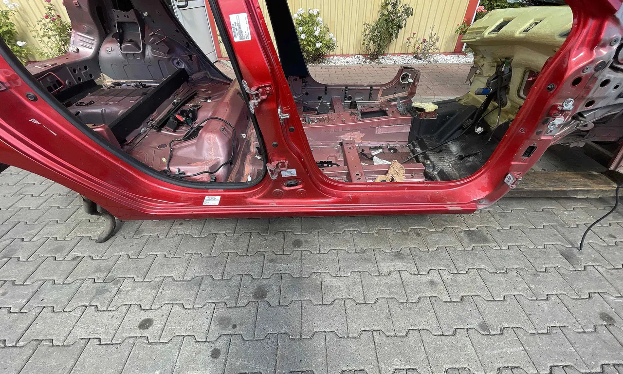 PRAG DREAPTA RENAULT CLIO IV 2012-2021