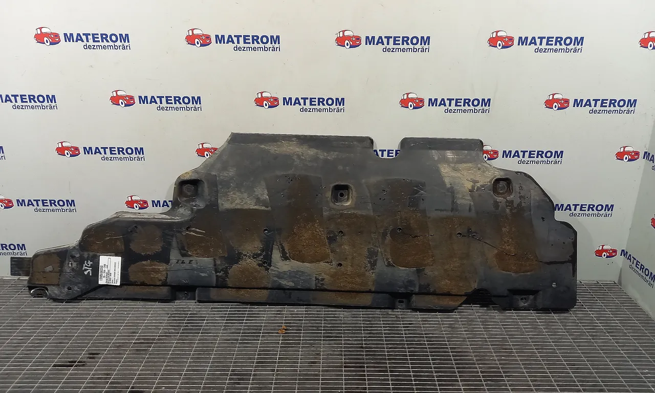 SCUT SUB MASINA RENAULT CLIO IV 2012-2021