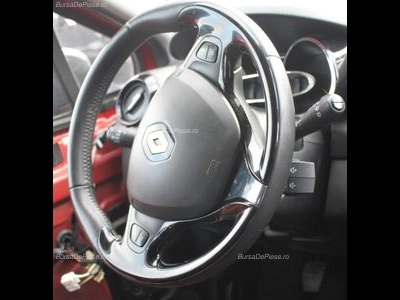 Volan din piele cu comenzi RENAULT CLIO IV 2012-2021, vedere frontata
