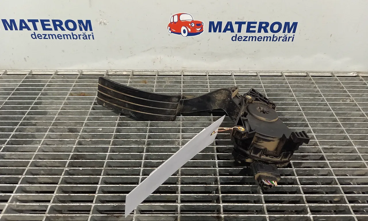 PEDALA ACCELERATIE RENAULT CLIO IV 2012-2021