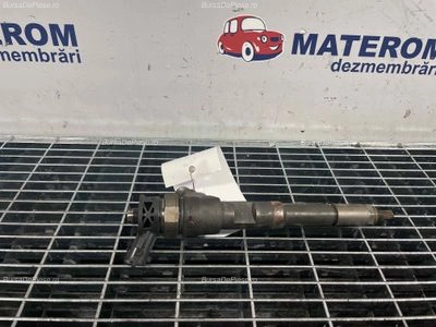 INJECTOR RENAULT CLIO IV Grandtour 1.5 dCi 90 2012-2021 oe 166008399R, vedere frontata