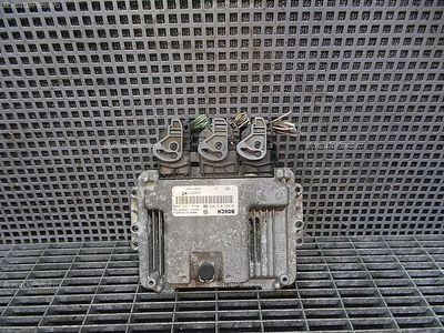 CALCULATOR MOTOR RENAULT ESPACE IV 2.2 DCI 2002-2009 oe 281012058, vedere frontata