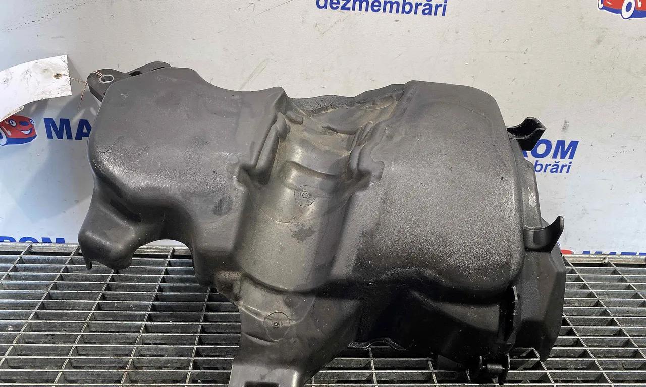 CAPAC PROTECTIE INJECTOARE RENAULT KADJAR 2015-2018