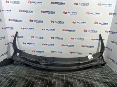 GRILA SUB PARBRIZ RENAULT KADJAR 2015-2018 GRILA SUB PARBRIZ RENAULT KADJAR 2015-2018