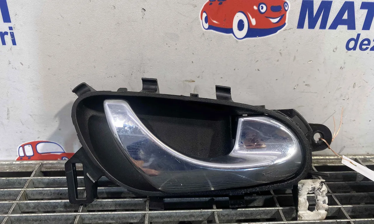 MANER USA FATA DREAPTA RENAULT KADJAR 2015-2018