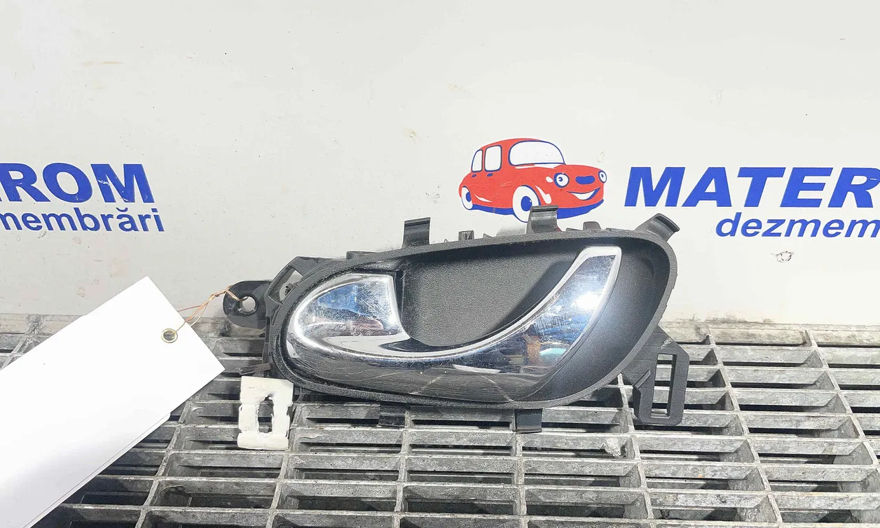 MANER USA FATA STANGA RENAULT KADJAR 2015-2018