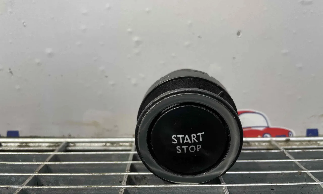 INTRERUPATOR START /STOP RENAULT KADJAR 2015-2018
