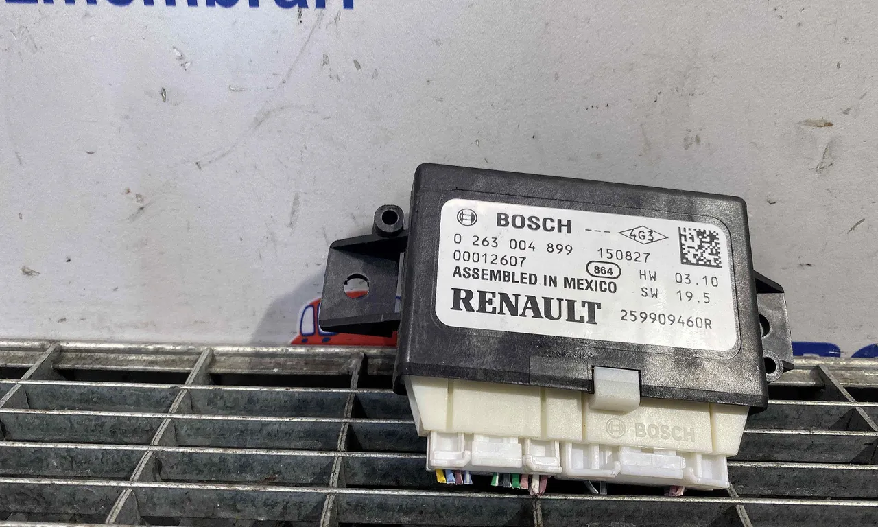 MODUL PARKTRONIC RENAULT KADJAR 2015-2018