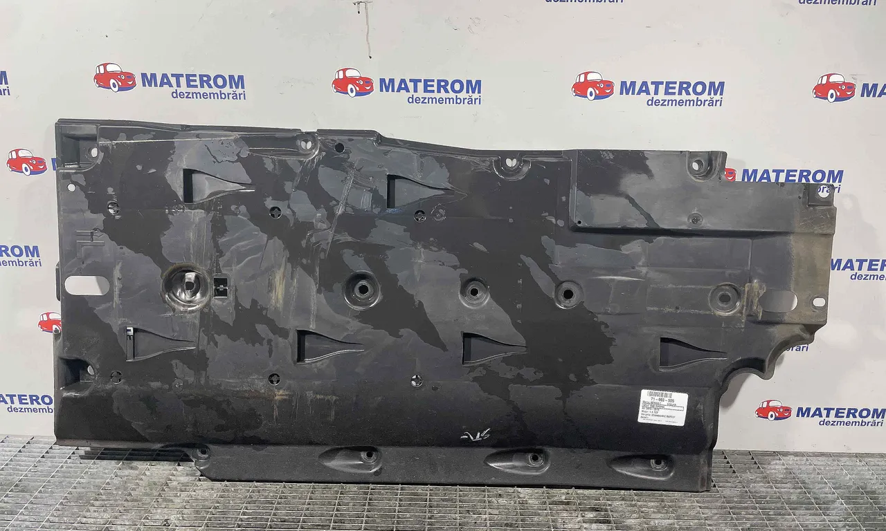 SCUT SUB MASINA RENAULT KADJAR 2015-2018