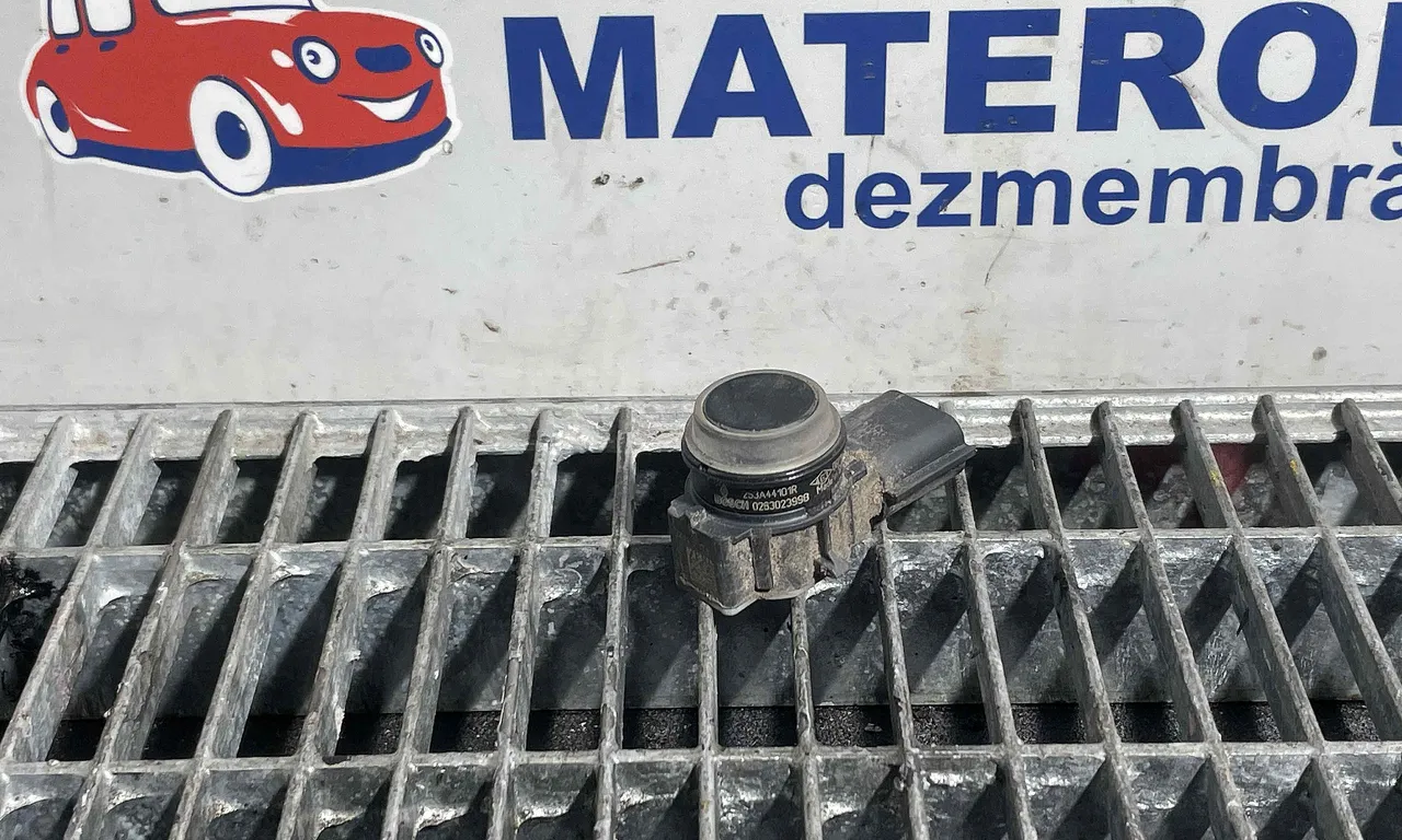 SENZOR PARCARE SPATE RENAULT KADJAR 2015-2018