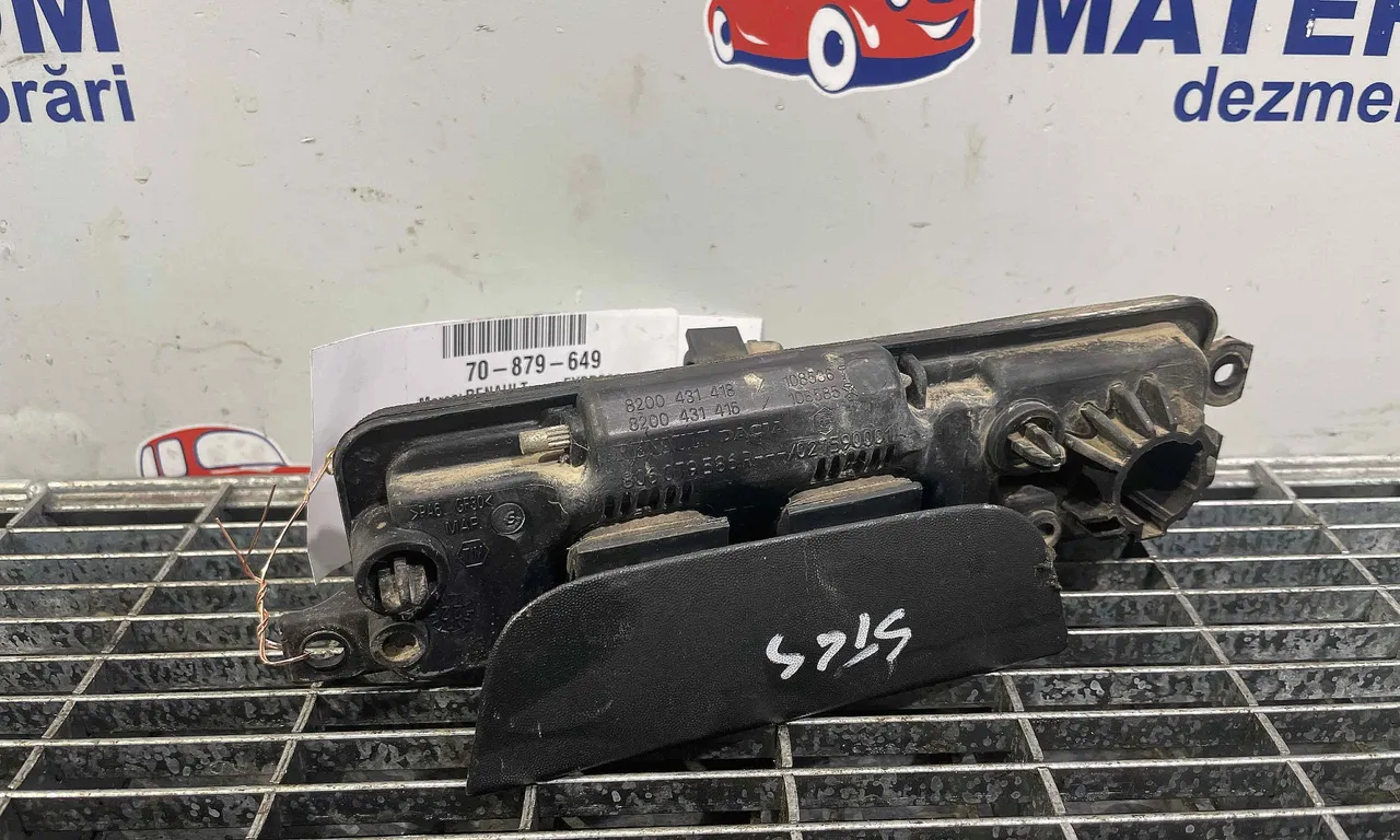 MANER USA SPATE STANGA RENAULT KANGOO Express 2008-2024