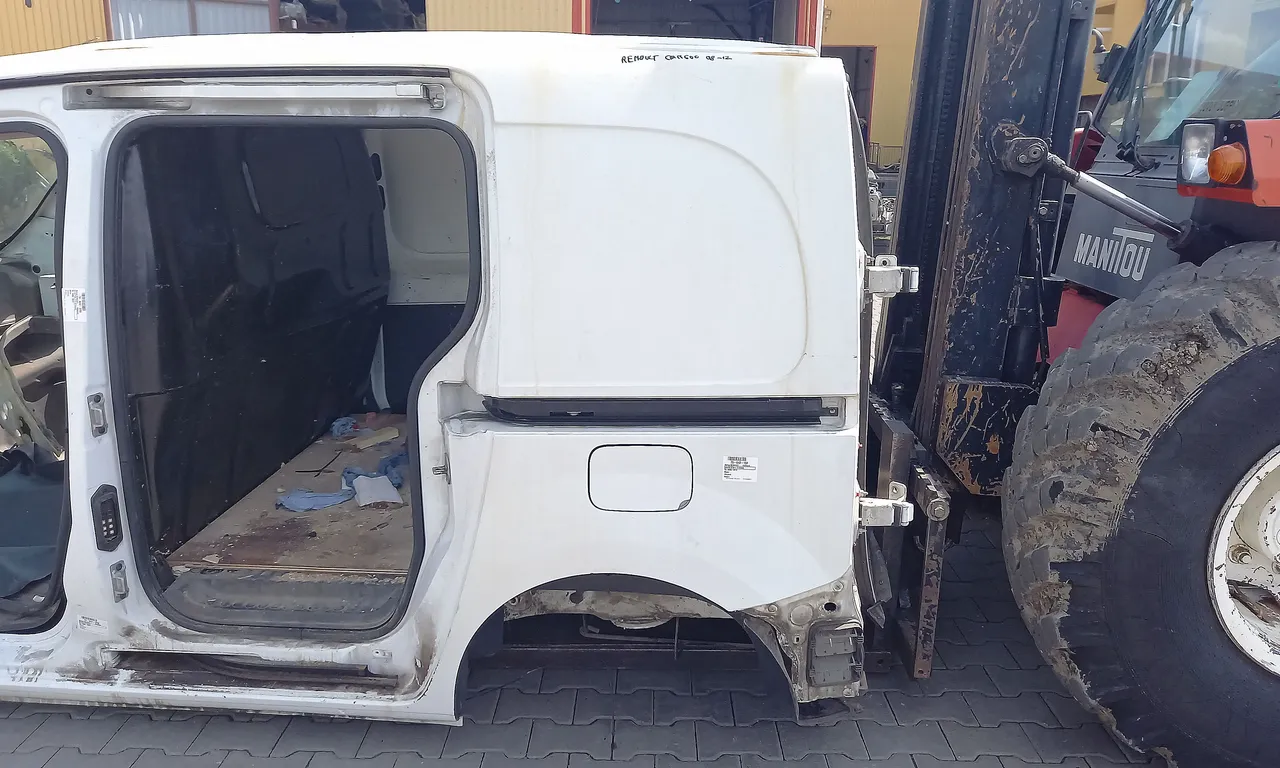 ARIPA SPATE STANGA RENAULT KANGOO / GRAND KANGOO II 2008-2013