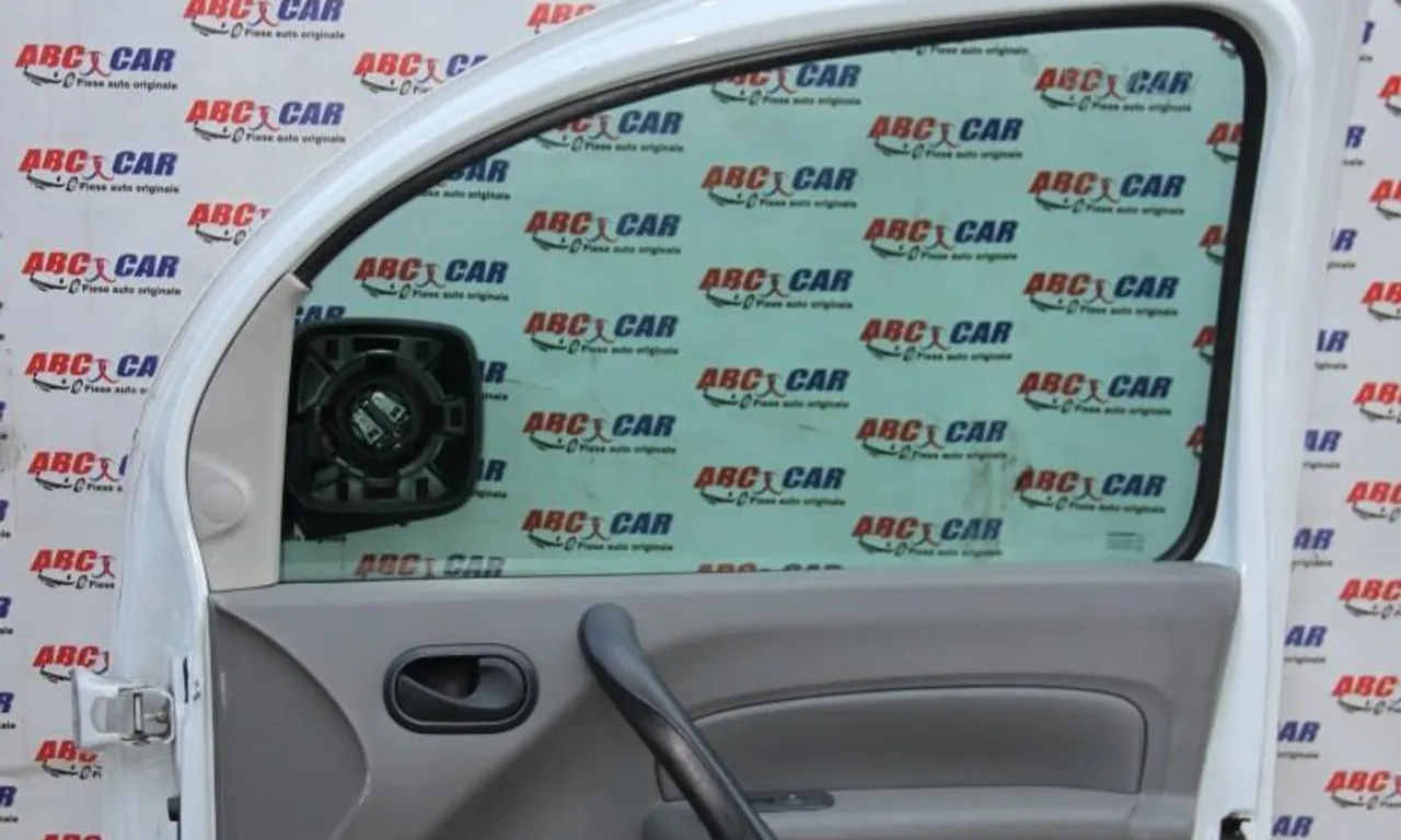 Tapiterie usa dreapta fata RENAULT KANGOO / GRAND KANGOO II 2008-null