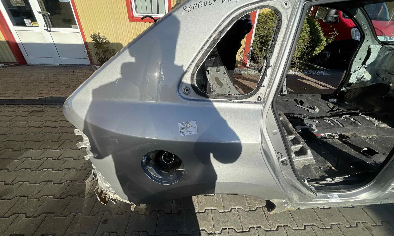 ARIPA SPATE DREAPTA RENAULT KOLEOS I 2008-2011