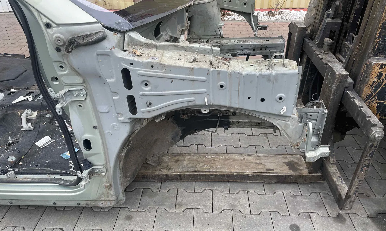 LONJERON DREAPTA RENAULT KOLEOS I 2008-2011