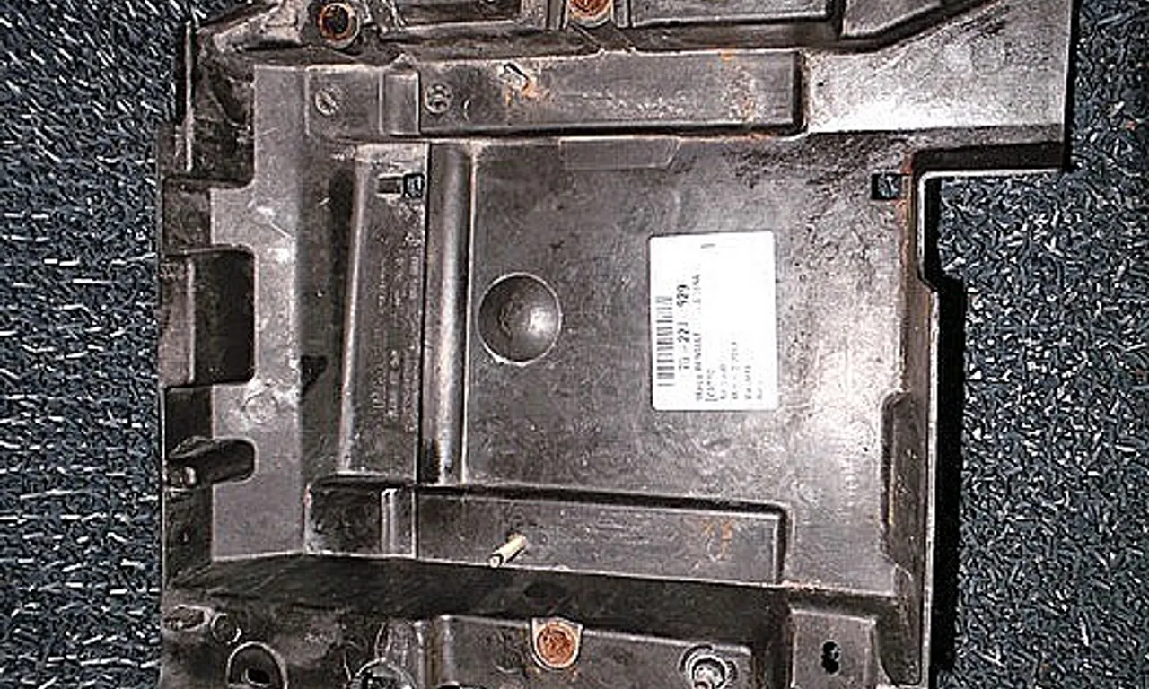 CAPAC RENAULT LAGUNA II 2001-2007