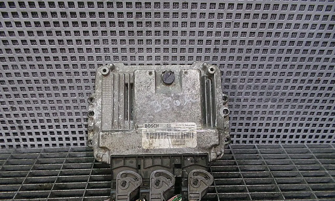 CALCULATOR MOTOR RENAULT LAGUNA II Grandtour 2001-2007
