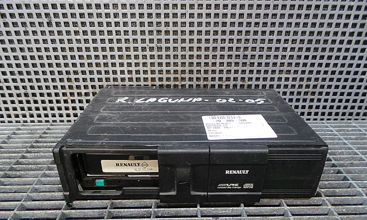 MAGAZIE CD RENAULT LAGUNA II Grandtour 2001-2007