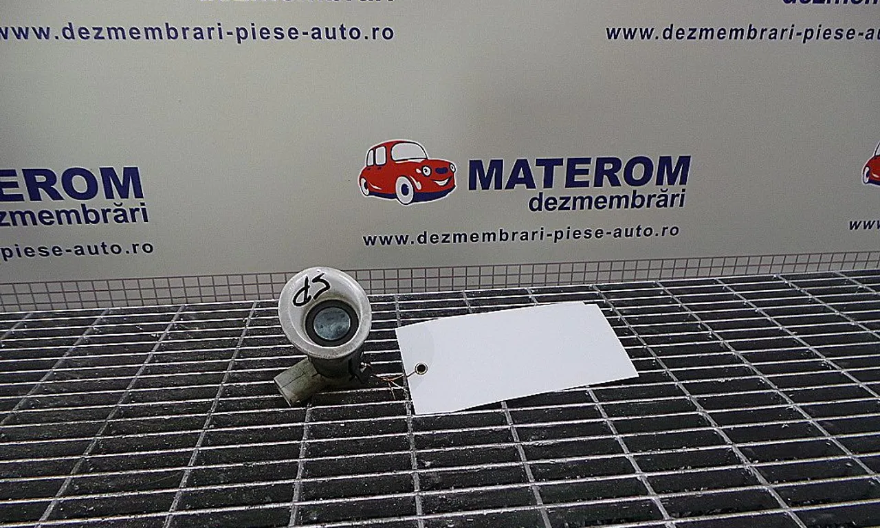 SENZOR PARCARE SPATE RENAULT LAGUNA II Grandtour 2001-2007