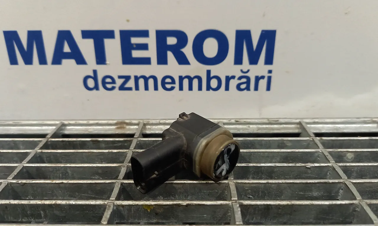 SENZOR PARCARE SPATE RENAULT LAGUNA III 2007-2015