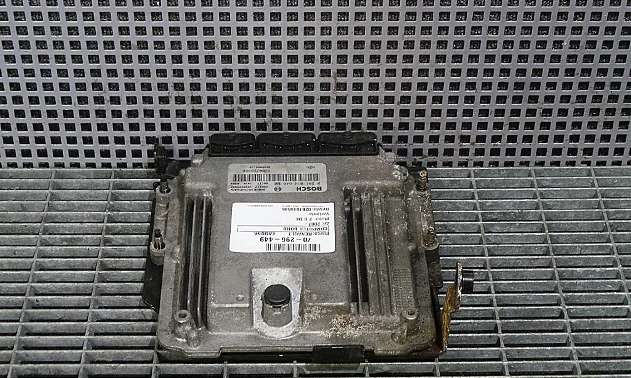 CALCULATOR MOTOR RENAULT LAGUNA III Grandtour 2007-2015
