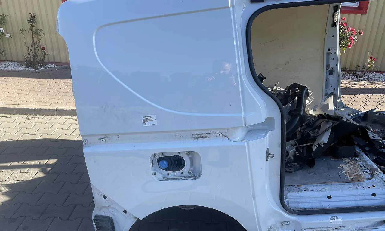 ARIPA SPATE DREAPTA RENAULT LOGAN EXPRESS 2007-2024