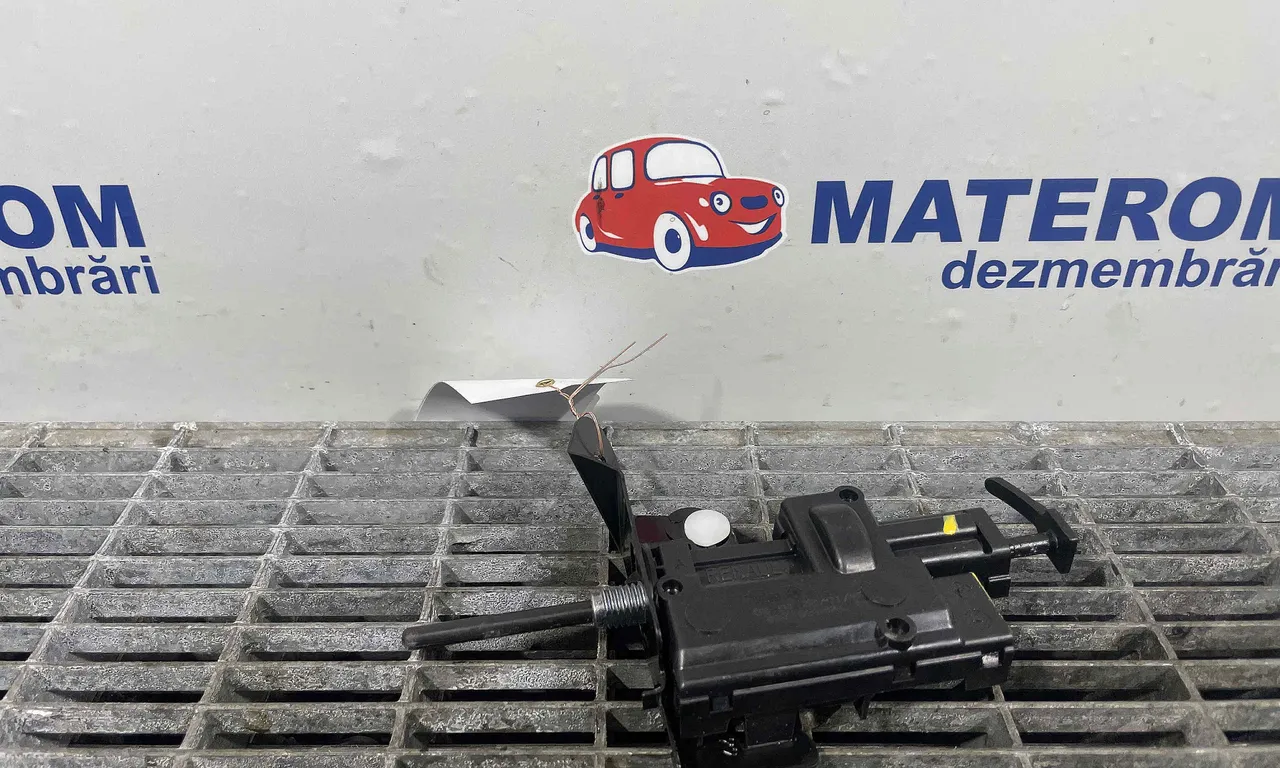 MOTORAS DESCHIDERE RENAULT LOGAN EXPRESS 2007-2024