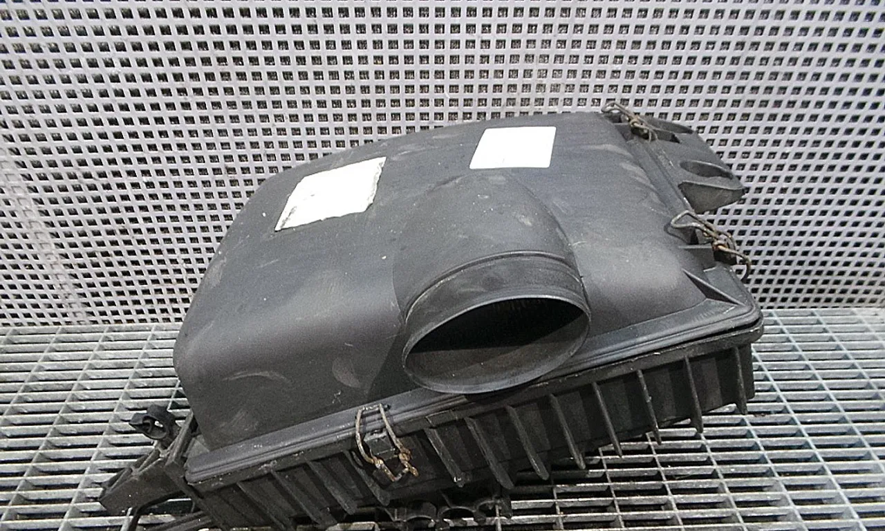 CARCASA FILTRU AER RENAULT MASTER II 1997-2013