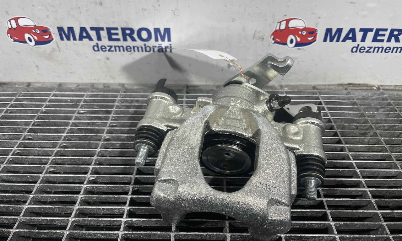 ETRIER SPATE DREAPTA RENAULT MASTER III 2010-2018
