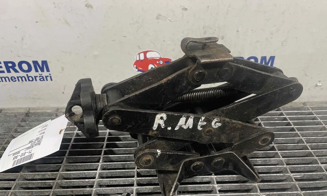 CRIC AUTO RENAULT MEGANE II 2001-2012