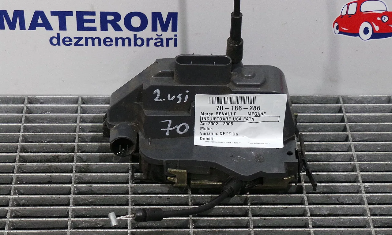 INCUIETOARE USA FATA DREAPTA RENAULT MEGANE II 2001-2012