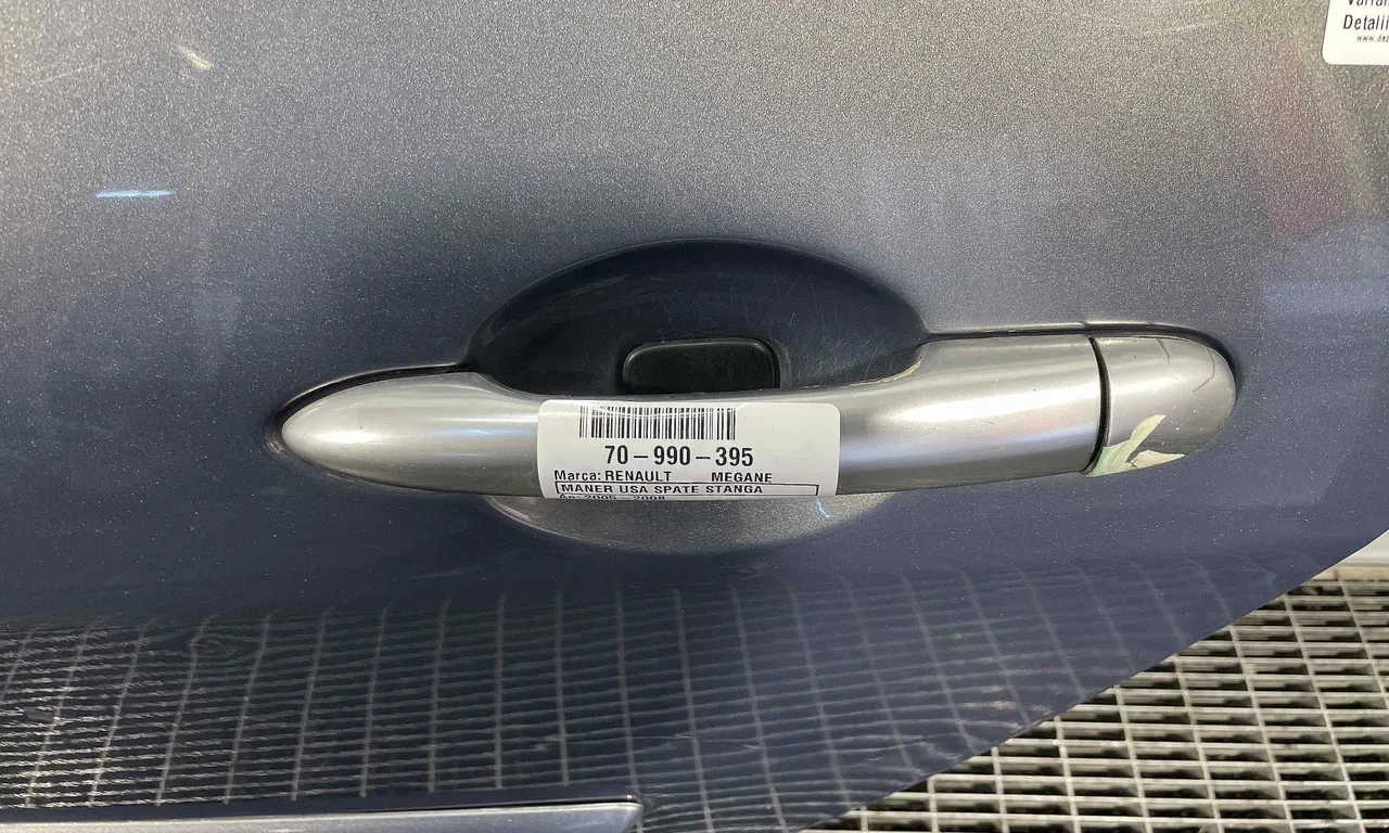 MANER USA SPATE STANGA RENAULT MEGANE II 2001-2012