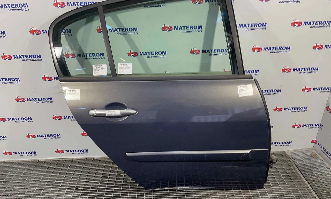 USA SPATE DREAPTA RENAULT MEGANE II 2001-2012