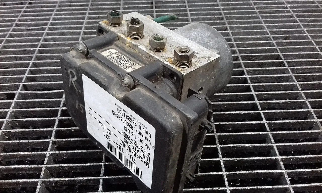 UNITATE ABS RENAULT MEGANE II 2001-2012