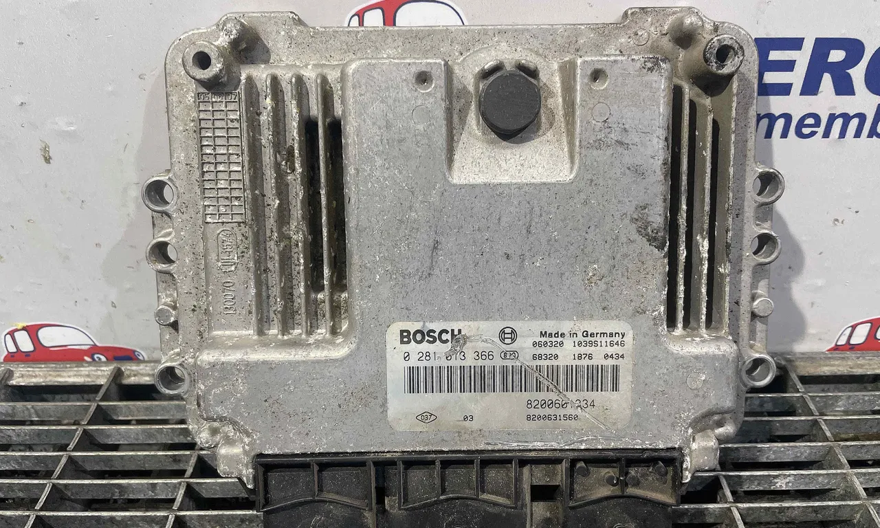 CALCULATOR MOTOR RENAULT MEGANE II 2001-2012