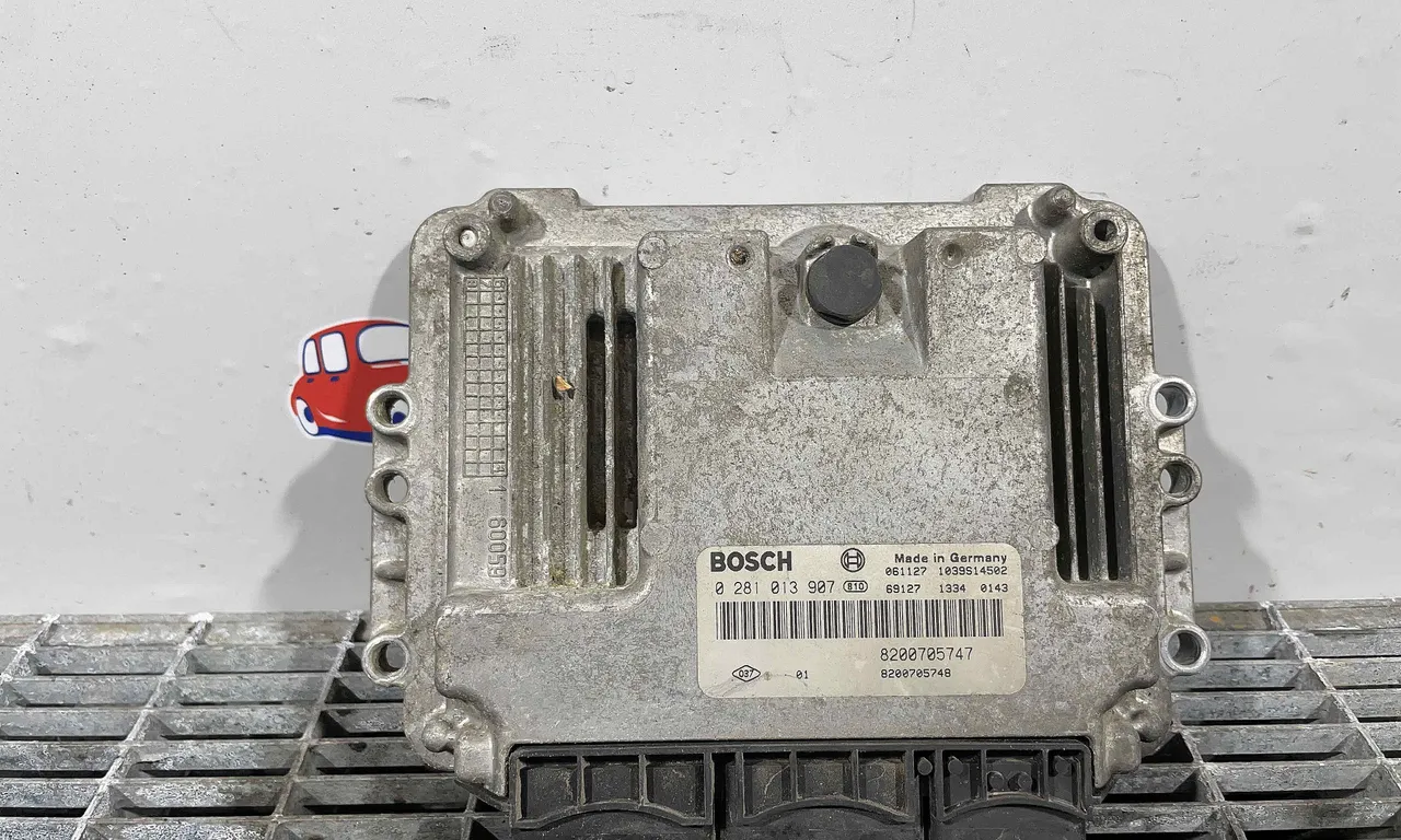 CALCULATOR MOTOR RENAULT MEGANE II 2001-2012
